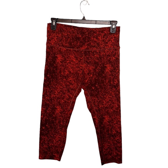 Lululemon Red and Black Marble Capri Leggings - Picture 1 of 6